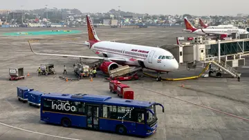 Mumbai airport.jpg
