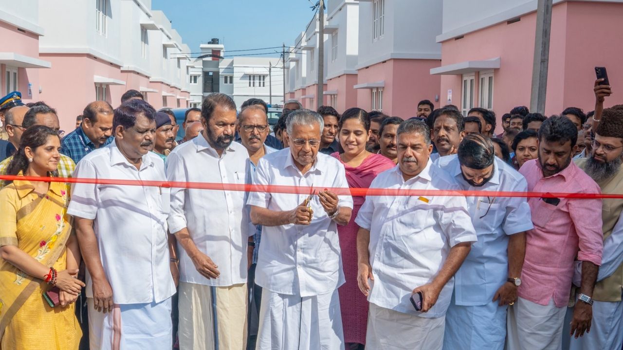 Muttathara flats cm pinarayi vijayan