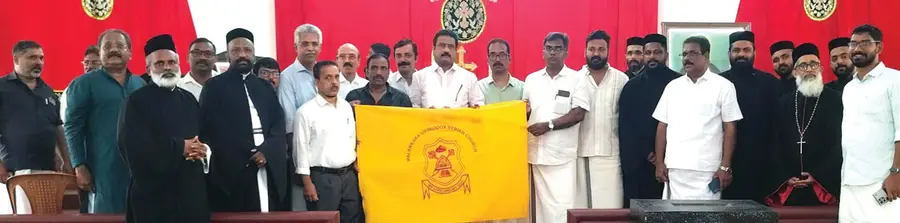 കായംകുളം കാദീശ ഓർത്തഡോക്സ് കത്തീഡ്രലിൽനിന്ന് മാതൃജ്വാല വിളംബര വാഹനറാലി തുടങ്ങുന്നു