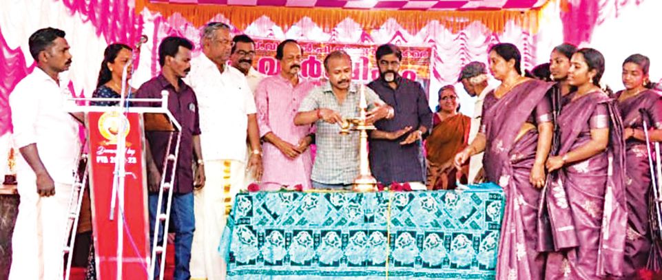 Music director V. A. Sajith inaugurates the annual celebration of Thazhakkara SVLPS