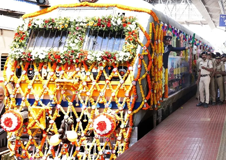 പാലക്കാട്–പൊള്ളാച്ചി മെമു സർവീസ് ആരംഭിച്ചപ്പോൾ