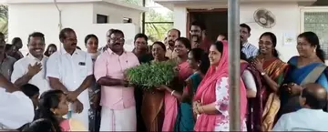 മാന്നാർ പഞ്ചായത്തും കൃഷിഭവനും സംഘടിപ്പിച്ച തിരുവാതിര ഞാറ്റുവേലച്ചന്തയും കർഷകസഭയും പഞ്ചായത്ത് ഹാളിൽ പ്രസിഡന്റ്‌ ബി കെ പ്രസാദ് ഉദ്ഘാടനംചെയ്‌തു.