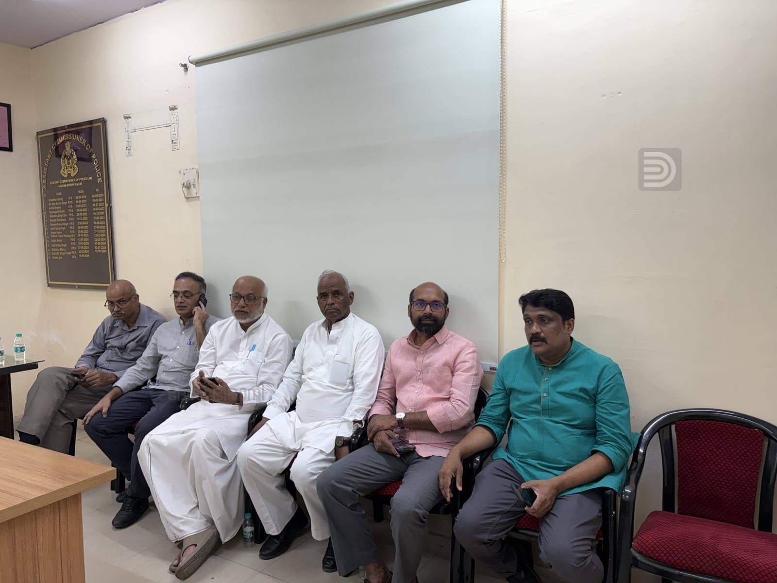 Noida Workers Protest CPIM Delegation visit