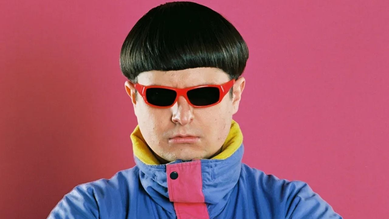 OLIVER TREE