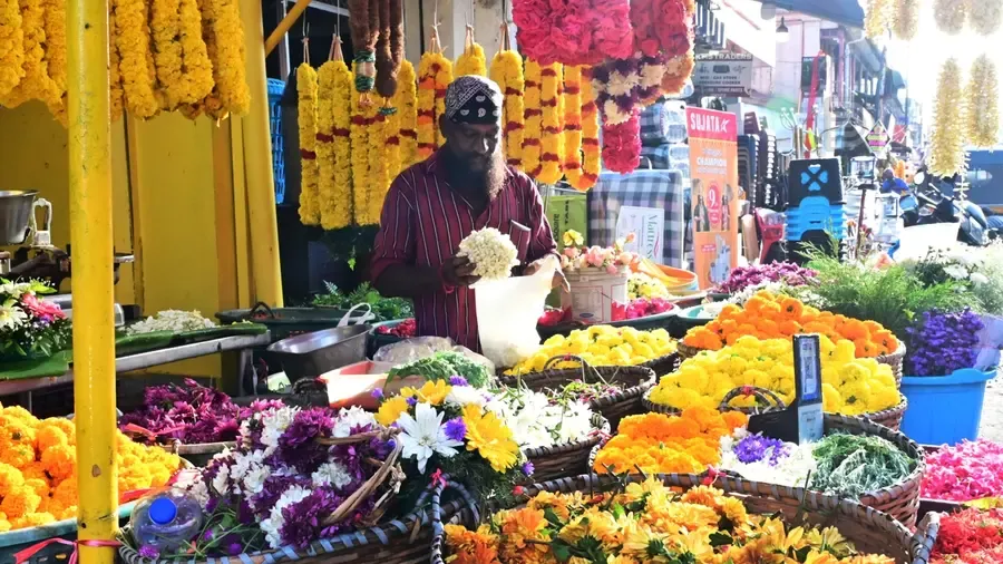 Onam Market Palayam