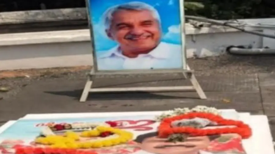 Oommen Chandy.jpg