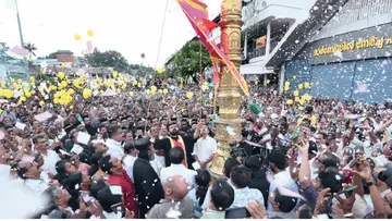 Flag hoisting