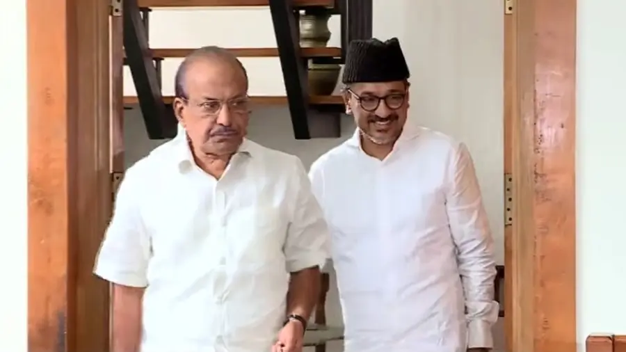 P K Kunhalikutty Panakkad Shihab Thangal