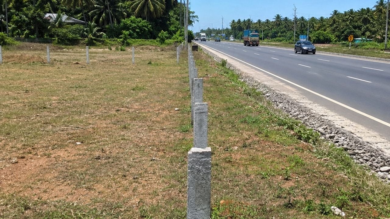PLOT NEAR NATIONAL HIGHWAY