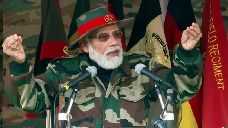 pm in uniform
