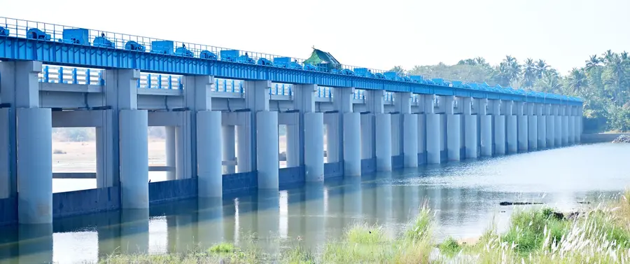 കുമ്പിടി കാങ്കപ്പൂഴ റെഗുലേറ്റർ കം ബ്രിഡ്ജ്