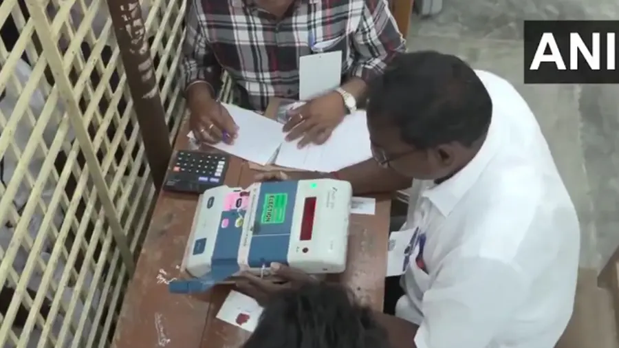 PUTHUCHERY ELECTION
