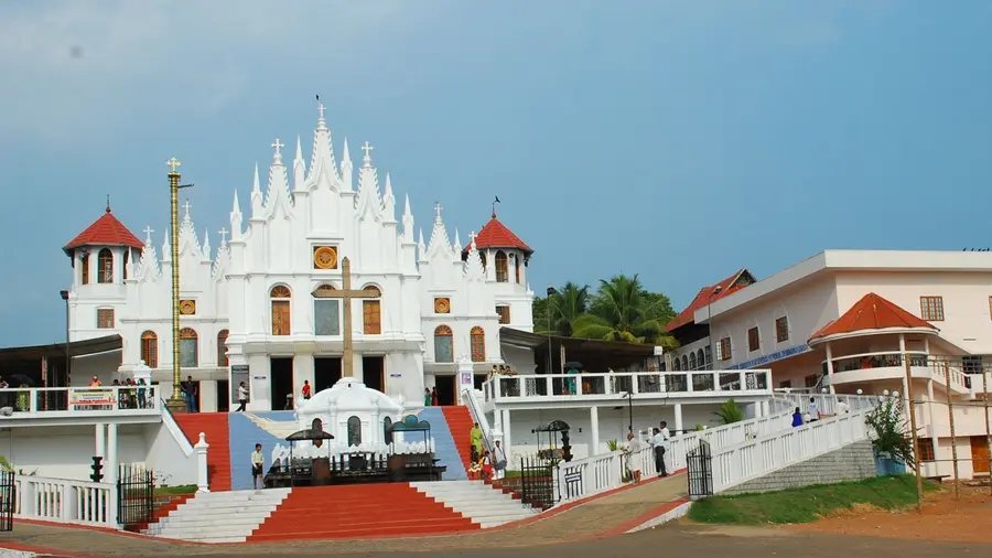 PUTHUPPALLY CHURCH