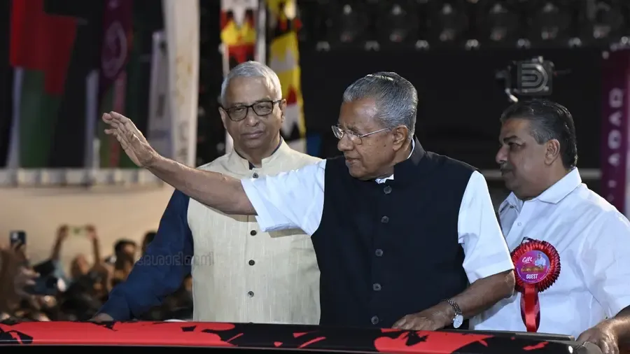 Pinarayi VIjayan Dubai