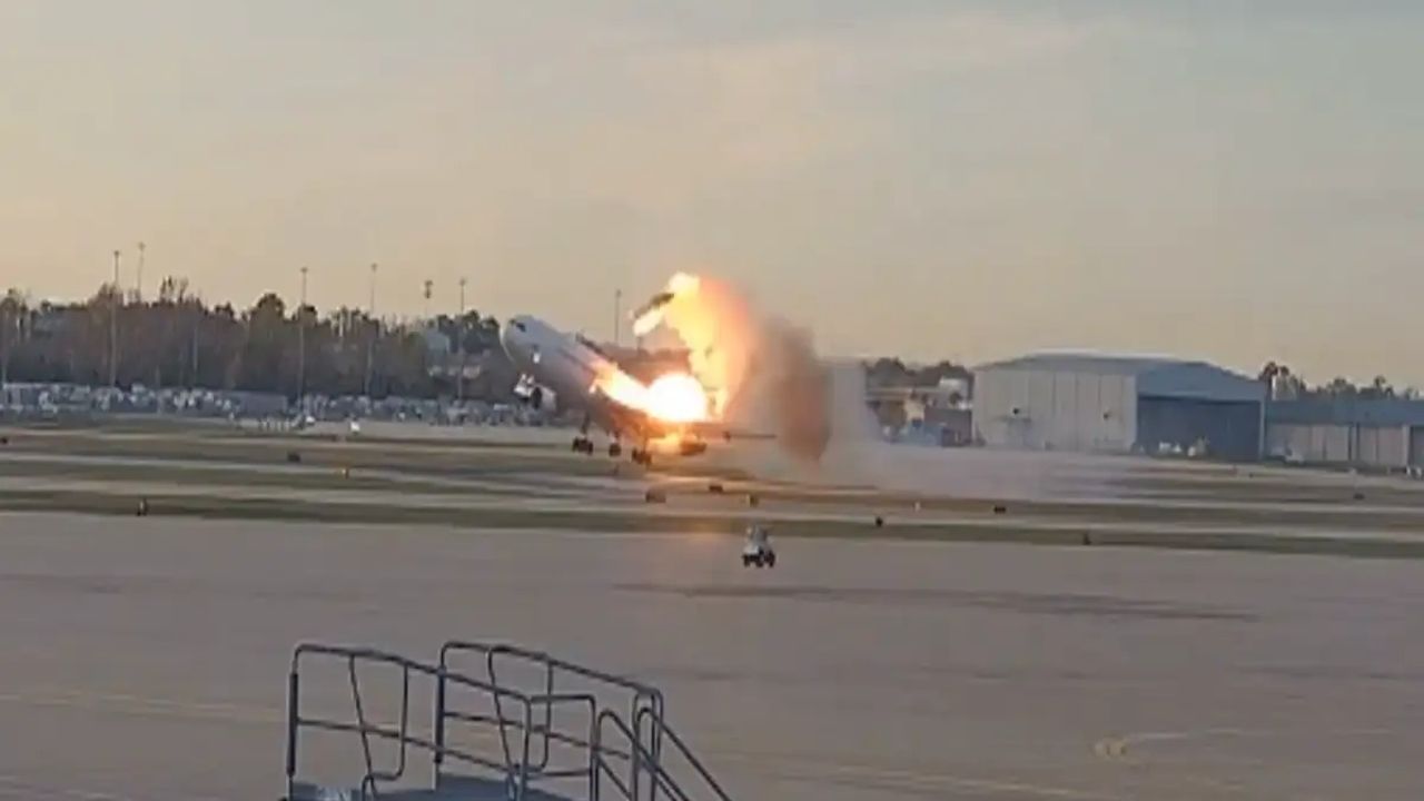 Plane crash.jpg