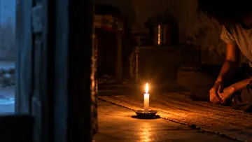 Power Cut Candle Light
