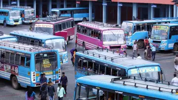 Private bus.jpg