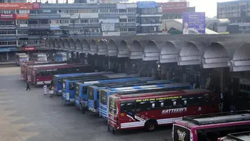 Private bus.jpg