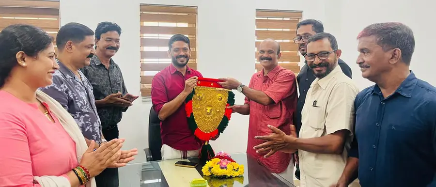 സംസ്ഥാന സ്പോർട്സ് കൗൺസിൽ പ്രസിഡന്റായി തെരഞ്ഞെടുക്കപ്പെട്ട വി പി സാനുവിന് ജില്ലാ സ്പോർട്സ് കൗൺസിൽ നൽകിയ സ്വീകരണം