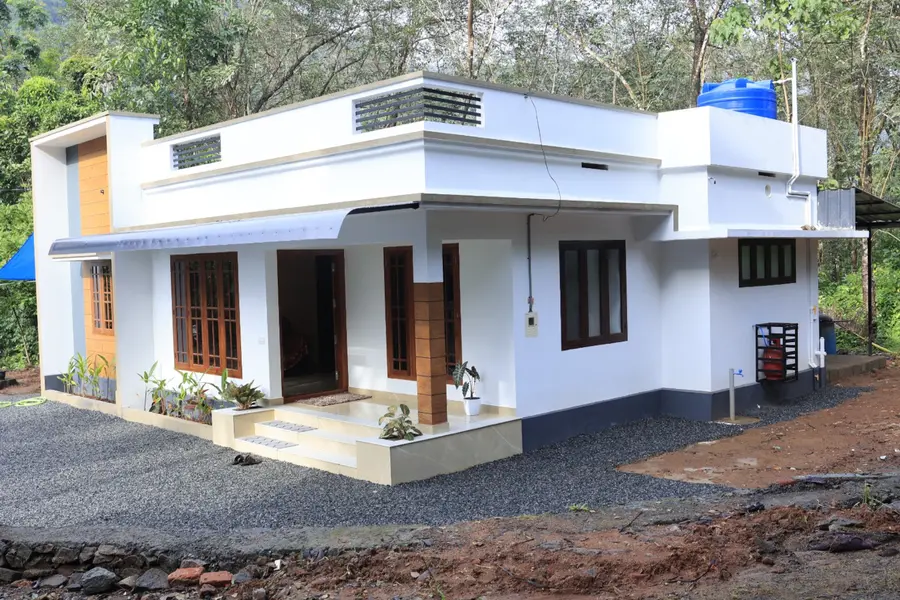ജോയിയുടെ വീട് 