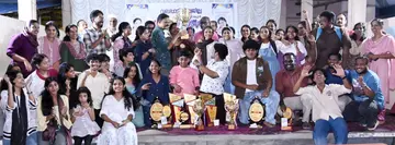 വലപ്പാട് ഉപജില്ലാ ശാസ്ത്രോത്സവത്തില് ചാമ്പ്യന്മാരായ ചെന്ത്രാപ്പിന്നി ഹയർസെക്കൻഡറി സ്കൂൾ ടീം