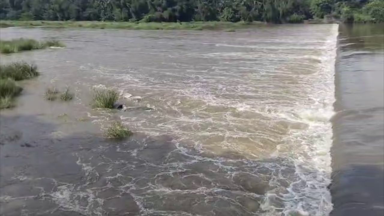 RIVER