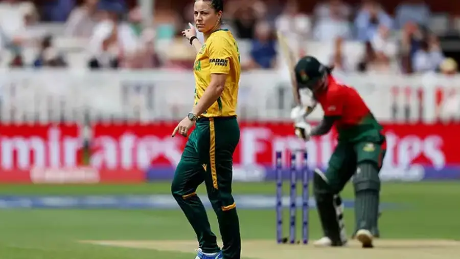 SA WOMENS TEAM