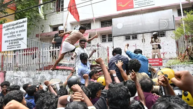 SFI PROTEST NEET EXAM PATHANAMTHITTA