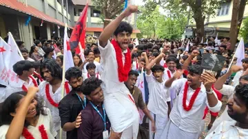 SFI kannur sn college victory