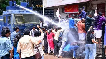 SFI protest ugc net exam