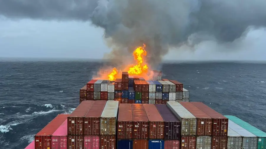 SHIP ACCIDENT FIRE