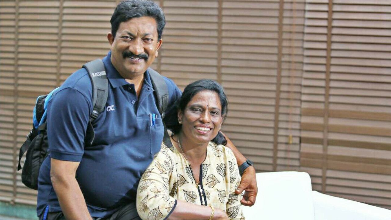 SREENIVASAN PT USHA.JPG