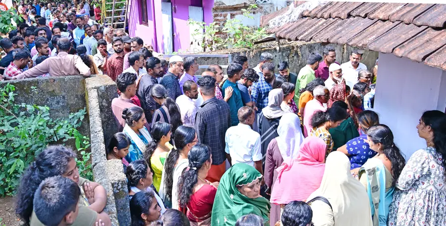 മൃതദേഹം വീട്ടിലെത്തിച്ചപ്പോൾ സുഹാനെ അവസാനമായി കാണാനെത്തിയവർ