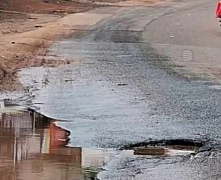 കാഞ്ഞിരത്തുംമൂട്ടിലെ കുഴി 