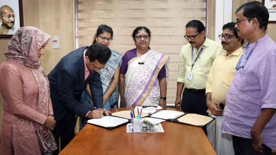 Sales promoter job VI