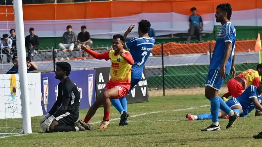 Santhosh Trophy Kerala Railways Match