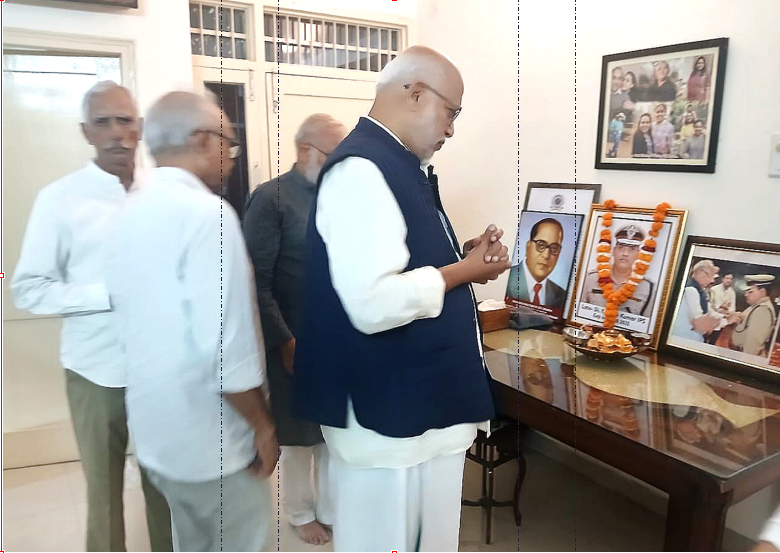 Screenshot from 2025-10-16 03-09-49