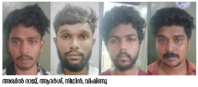 നെഹ്‌റു ട്രോഫി വള്ളംകളി