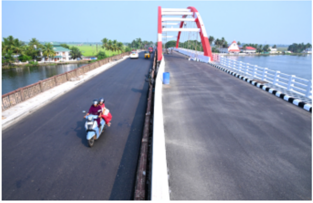 എ സി റോഡിലെ പള്ളാത്തുരുത്തി പാലം