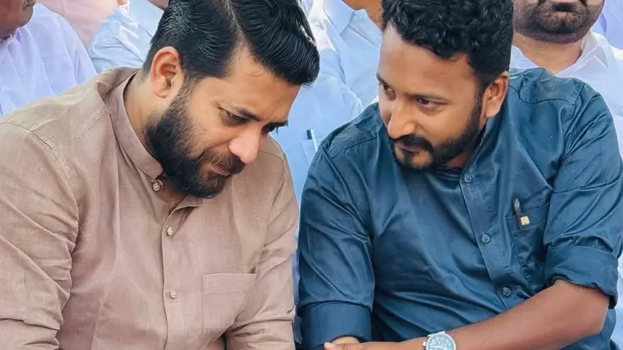 Shafi parambil Rahul mamkootahil