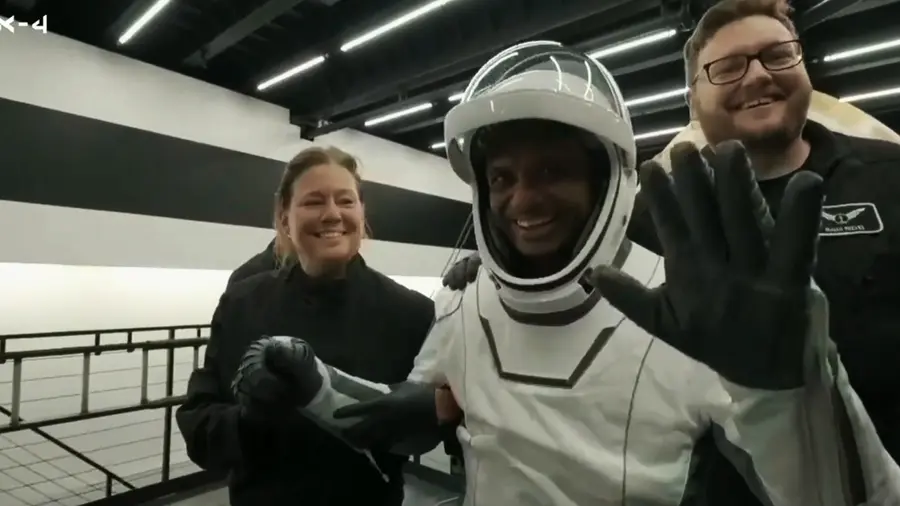 Shubhanshu Shukla returns to Earth