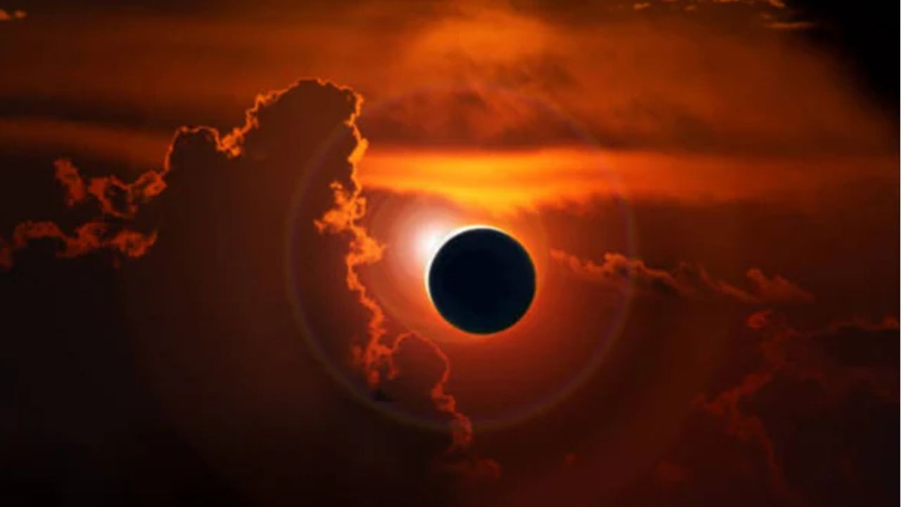 Solar eclipse.jpg