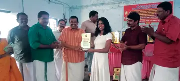 സിപിഐ എം രാമങ്കരി ലോക്കൽ കമ്മിറ്റി സംഘടിപ്പിച്ച അനുമോദനം ജില്ലാ പഞ്ചായത്ത് പ്രസിഡന്റ്  എ മഹേന്ദ്രൻ ഉദ്‌ഘാടനംചെയ്യുന്നു