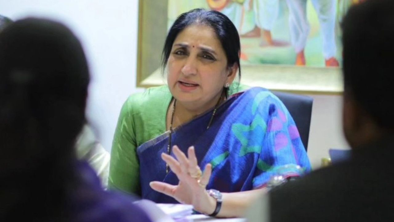 Sunetra Pawar.jpg
