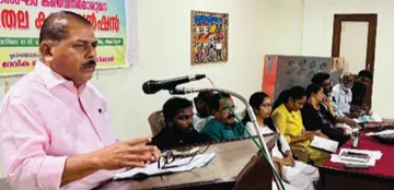 ബാലസംഘം മുതിർന്ന പ്രവർത്തകരുടെ മേഖലാ യോഗം ജില്ലാ പഞ്ചായത്ത് മുൻ പ്രസിഡന്റ് ആർ നാസർ ഉദ്‌ഘാടനംചെയ്യുന്നു
