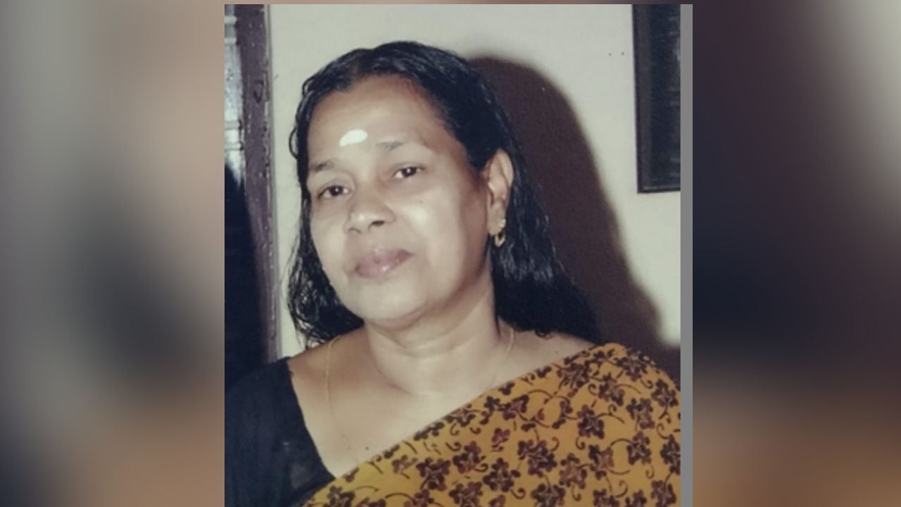 THRISSUR LADY