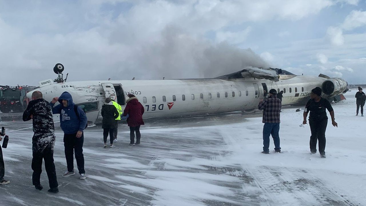 TORONTOPLANECRASH
