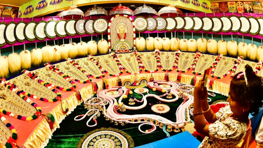 Thrissur Pooram.jpg