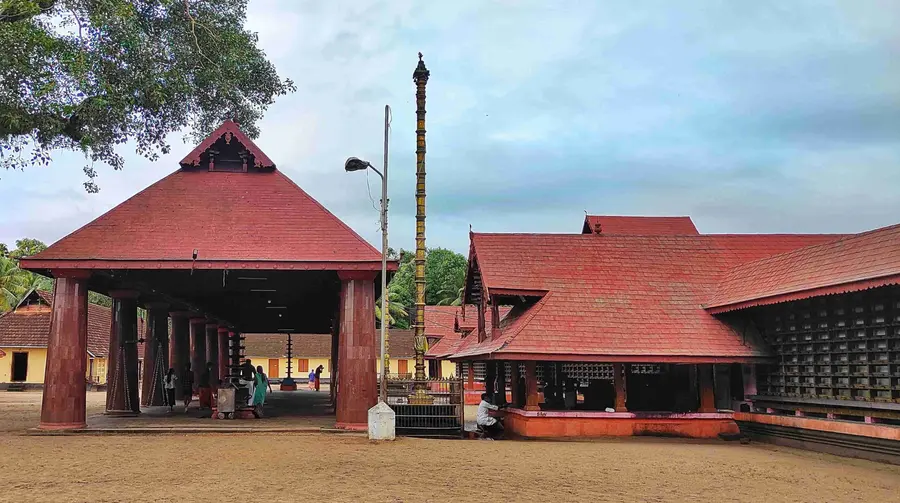 Thuravoor Temple