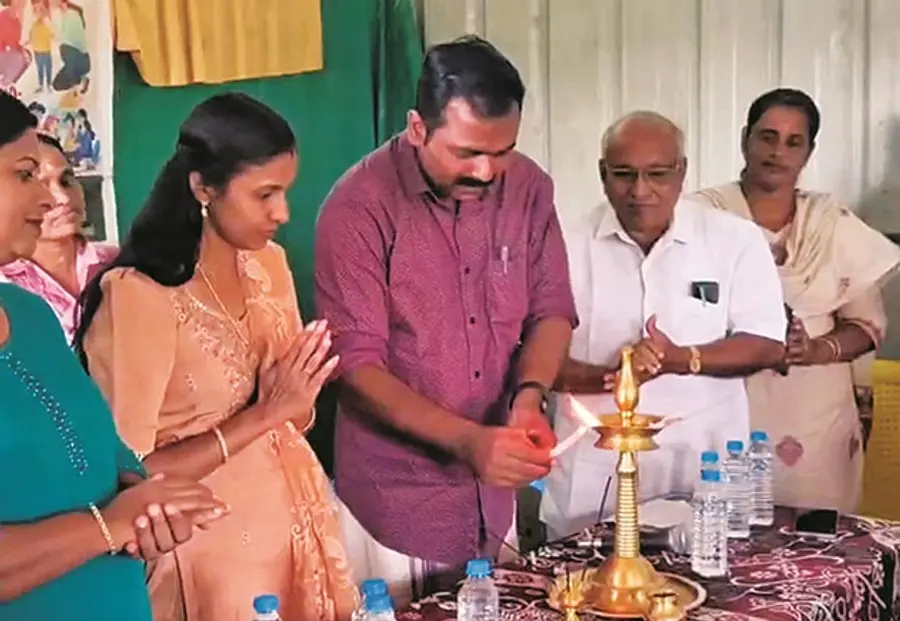 ഉണർവ് 2026 കൗമാര ആരോഗ്യ ബോധവൽക്കരണം ജില്ലാ പഞ്ചായത്ത്
സ്ഥിരംസമിതി അധ്യക്ഷൻ ആർ രാഹുൽ ഉദ്ഘാടനംചെയ്യുന്നു